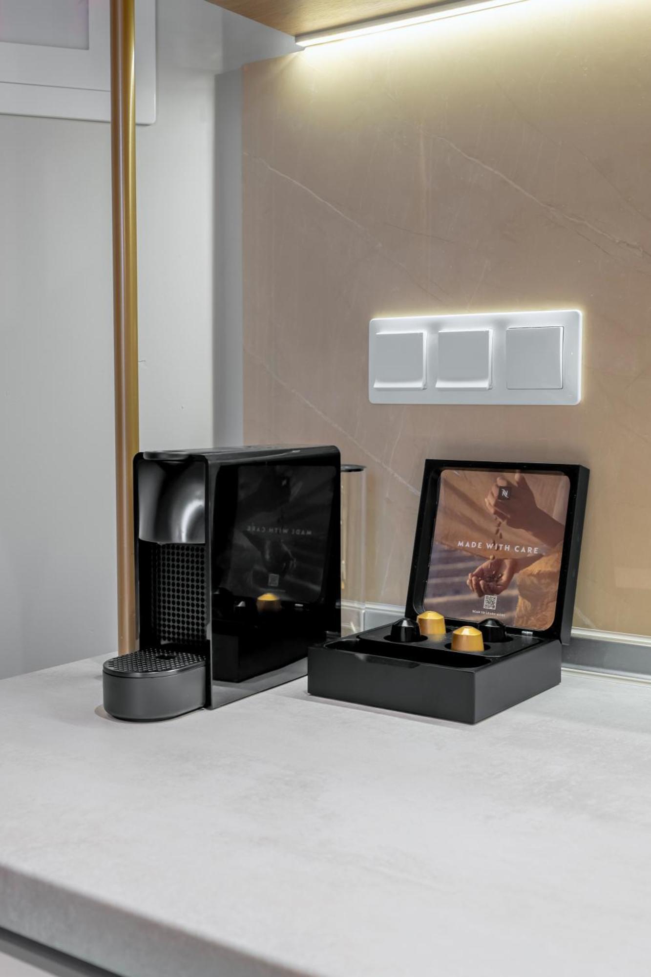 Atlas Boutique Suites Kavála ภายนอก รูปภาพ